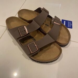 BNWT Arizona BS Birkenstock size 45 (US M 12)